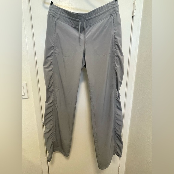 Athleta Gray La Viva pant - Picture 6 of 10
